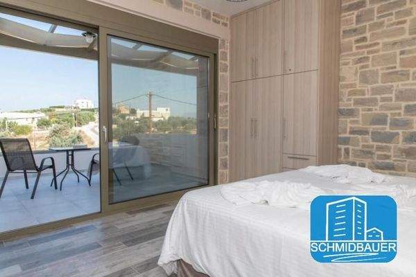 Kreta, Pitsidia: Villa mit Blick auf den Strand von Komos zu verkaufen