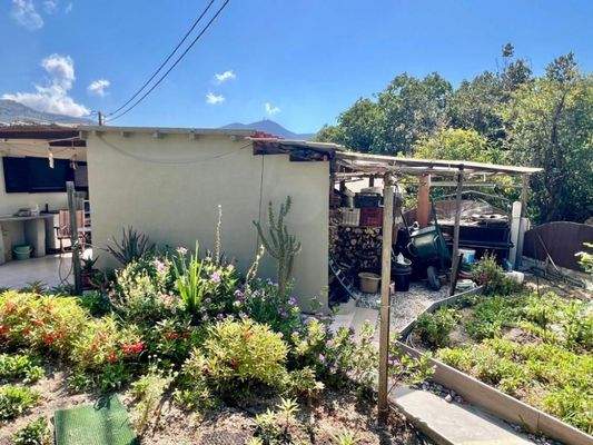 Kreta, Latsida: Charmantes Dorfhaus mit Garten zu verkaufen