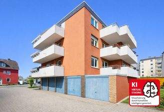 Ansicht hinten seitlich mit Garagen