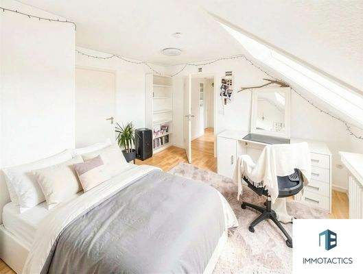 Kinder-Jugendzimmer DG 