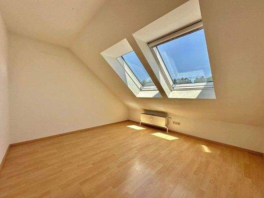 Schlaf-, Kinder- und Arbeitszimmer 2