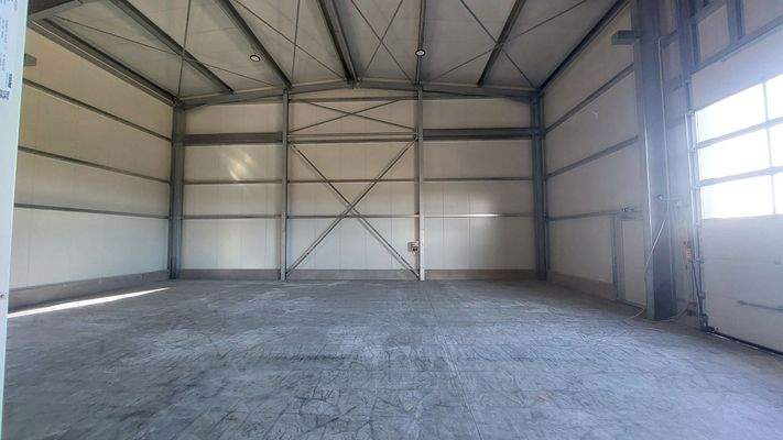 Halle Gewerbegebiet Trisching 7  (8).jpg