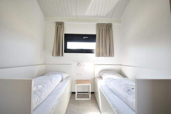 Ferienhaus-zu-verkaufen-Lakeside-Resort-Brielle 025