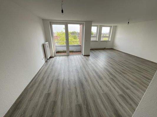 Wohn-, und Esszimmer