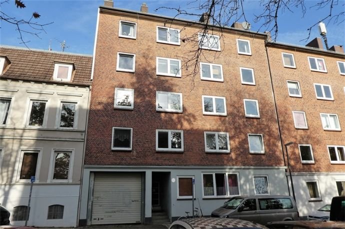 KIEL-WIK: Renovierungsbedürftige und vermietete 3-Zimmer-EG-Wohnung OTTO STÖBEN GMBH