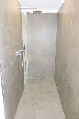 Dusche 2