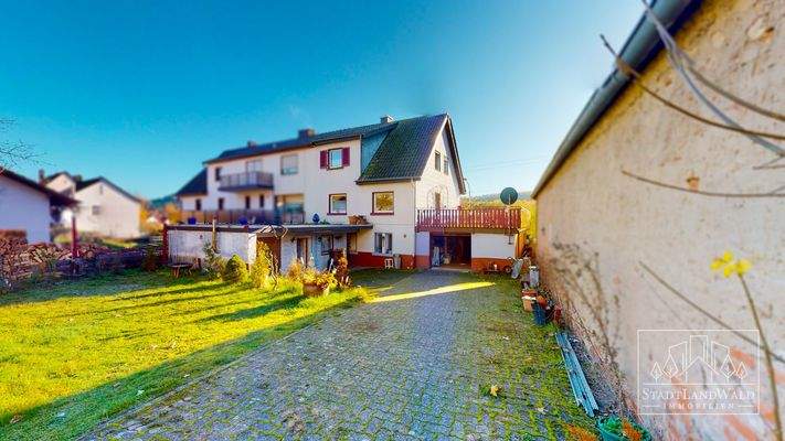 Garten - Hausansicht