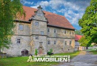 Innenhof-Ansicht Herrenhaus und kleines Schloss