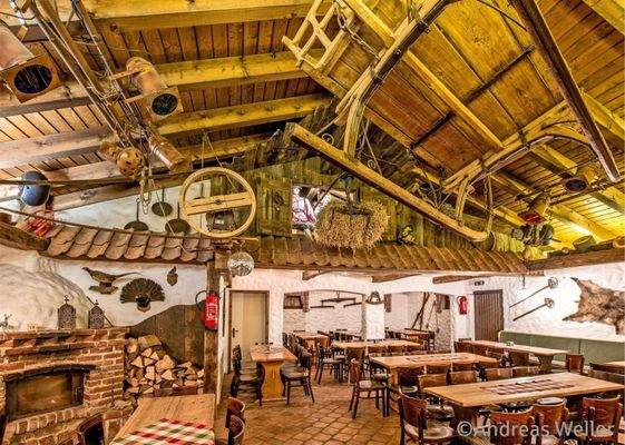 2652020i5 Köhlerhütte_innen_Foto_Andreas_Weller