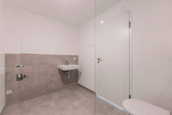 Foto 10 - Bild Bad.jpg