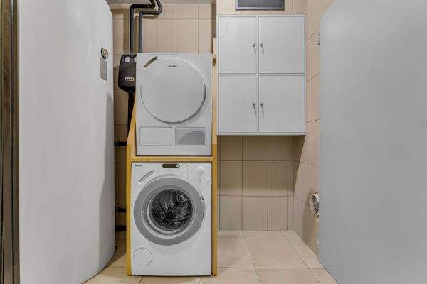 Großes Haus - KG - HWR