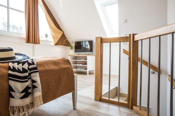 2. Schlafzi. mit Fenster gen Osten.jpg