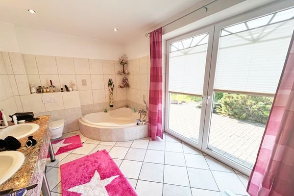 Badezimmer Wanne