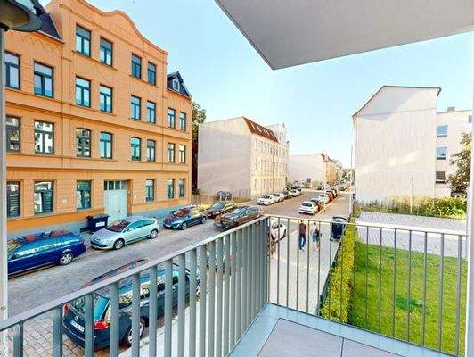 Ausblick Balkon-schnittgleiche Wohnung