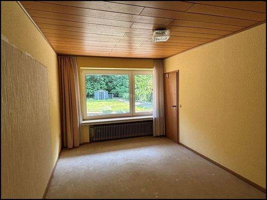 EG Zimmer (mit Leichtbauwand vom Wohnzi. getrennt)