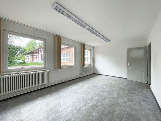 Verwaltungsbereich: Büro 1 