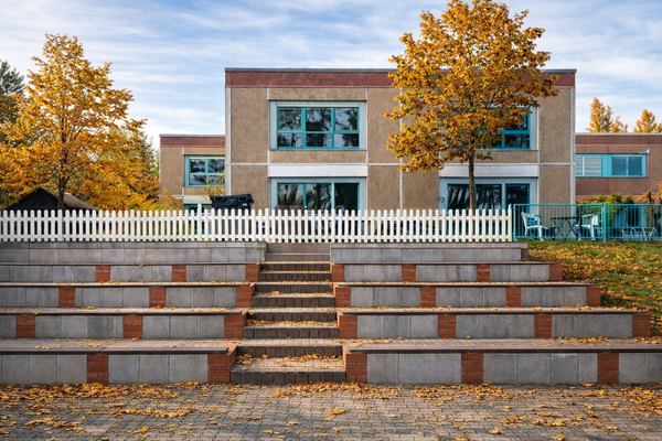 Bestandsgebäude (ehemals Schule)