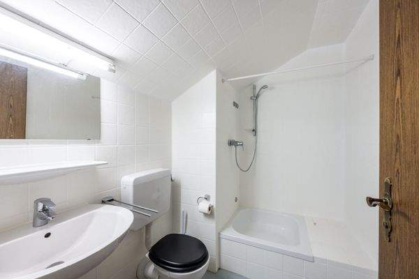 Badezimmer_Dachgeschoss