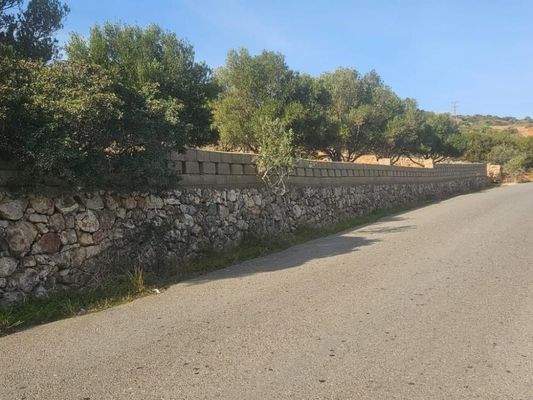 Kreta, Agios Nikolaos: Großes Baugrundstück mit herrlichem Meerblick zu verkaufen