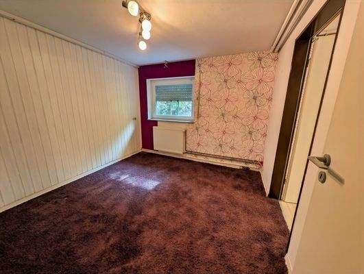 Zimmer im Untergeschoss