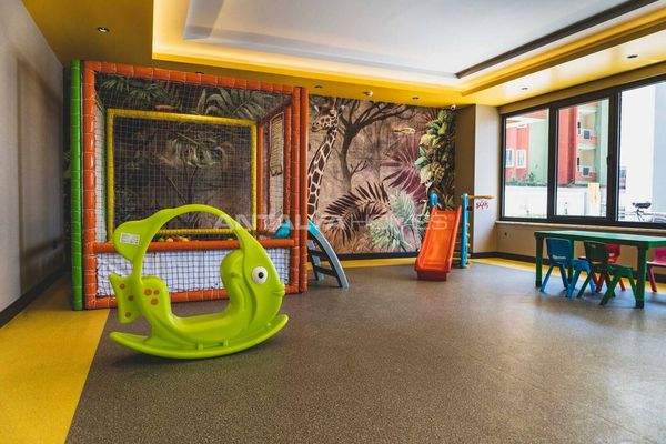 Stylish Seafront Apartment for Sale in Mahmutlar Alanya