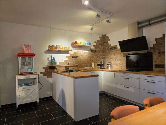 Küche UG
