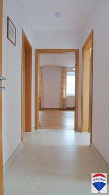 ee52728f-00a2-4166-92ae-f3d6e64cb7ed