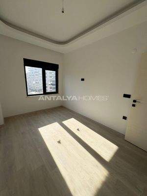 Furnished Apartment with Pool Access in Mahmutlar Alanya