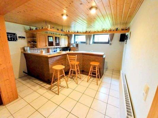 Geselliger Wohnkeller