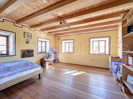 Zimmer im Obergeschoss