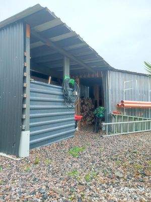 Unterstellplatz Brennholz