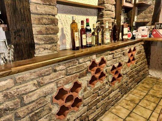 Bar im Keller