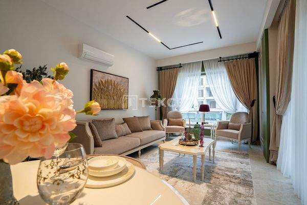 Sea and City View Real Estate in the Heart of Mahmutlar