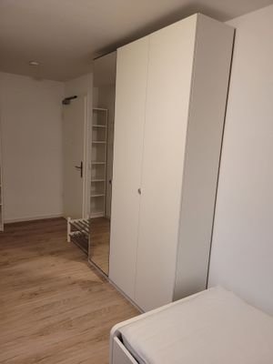 Schrank