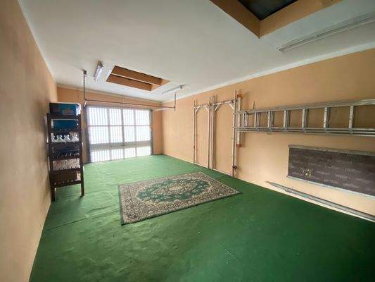 Gepflegte Doppelgarage