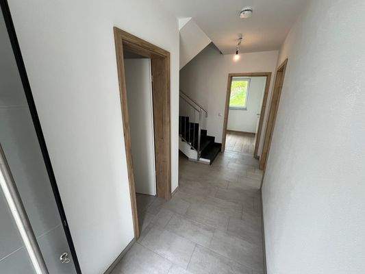 Eingangsbereich Flur.jpg