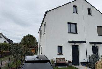 Blick zur Haushälfte