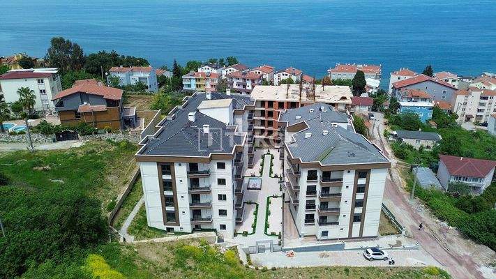 Apartments with Stunning Views near the Sea in Yalova Koru