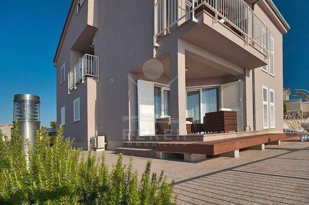 Die Villa strahlt ein Ambiente zum Verlieben aus