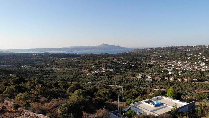 Kreta, Gavalochori: Panoramagrundstück mit Meer- und Bergblick zu verkaufen