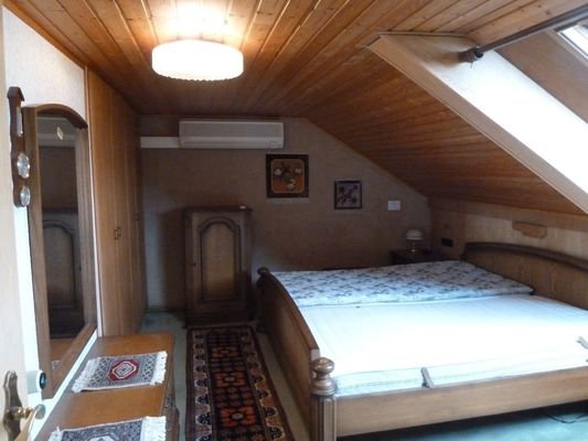 DG: Schlafzimmer