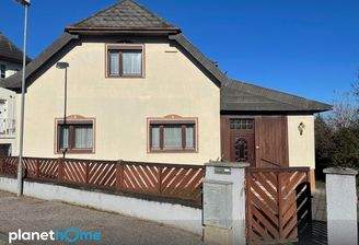 Hausansicht straßenseitig