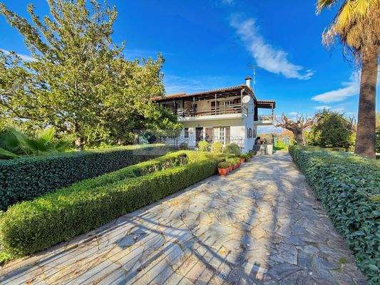 f239ade877484d2d955c5c843d8f1ae1-original