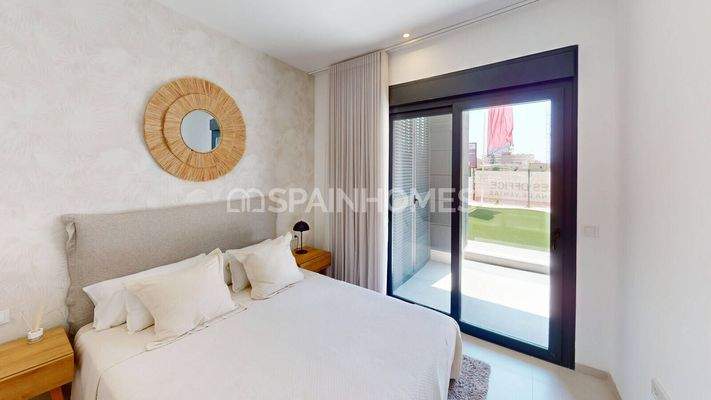 Chic Apartments In Sought After Area in Torrevieja La Mata