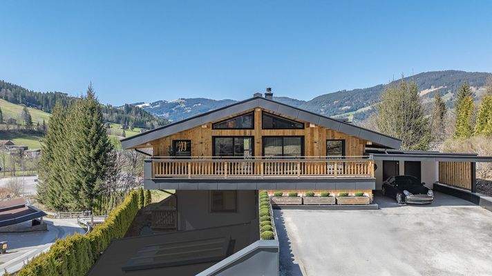 KITZIMMO-Luxus-Penthouse in sonniger Toplage kaufen - Immobilien Kirchberg.