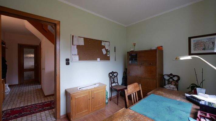 Gäste- oder Kinderzimmer EG