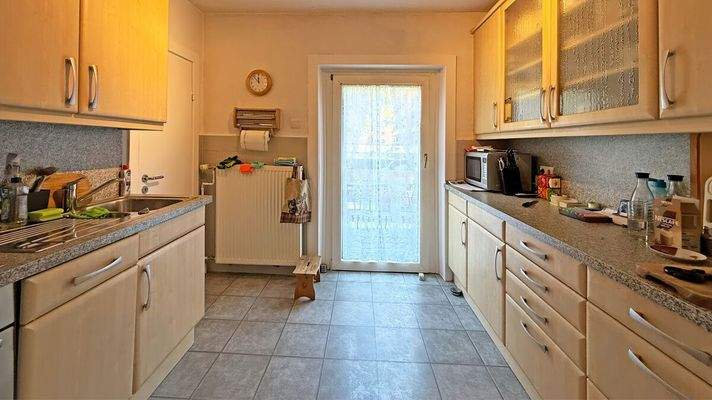 Küche (Zugang Terrasse), Erdgeschoss