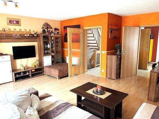 Wohnzimmer Bild 3.jpg