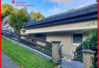 Ostfassade, Gartentor, Vorgarten