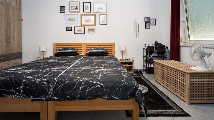 Schlafzimmer Erdgeschoss Haus 1